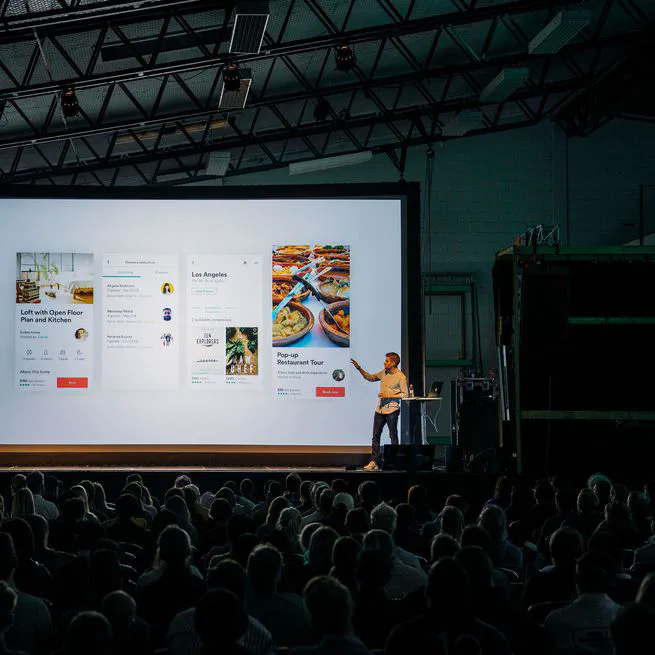 Using Atmospheric Electricity to power a self-made Corona-Motor